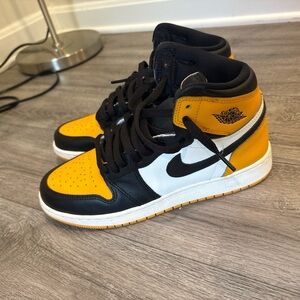 Nike Air Jordan 1 High OG Black and Yellow